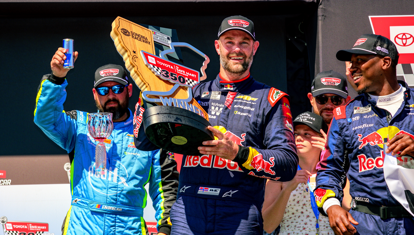 Shane van Gisbergen 逆袭夺冠背后的4大关键启示：宝威体育注册 - 宝威体育 在索诺玛的不可复制之路